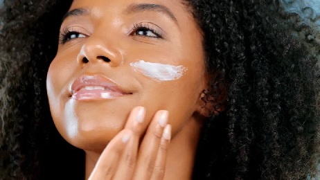 10 Ways of Caring for the Skin: Achieve a Radiant Complexion