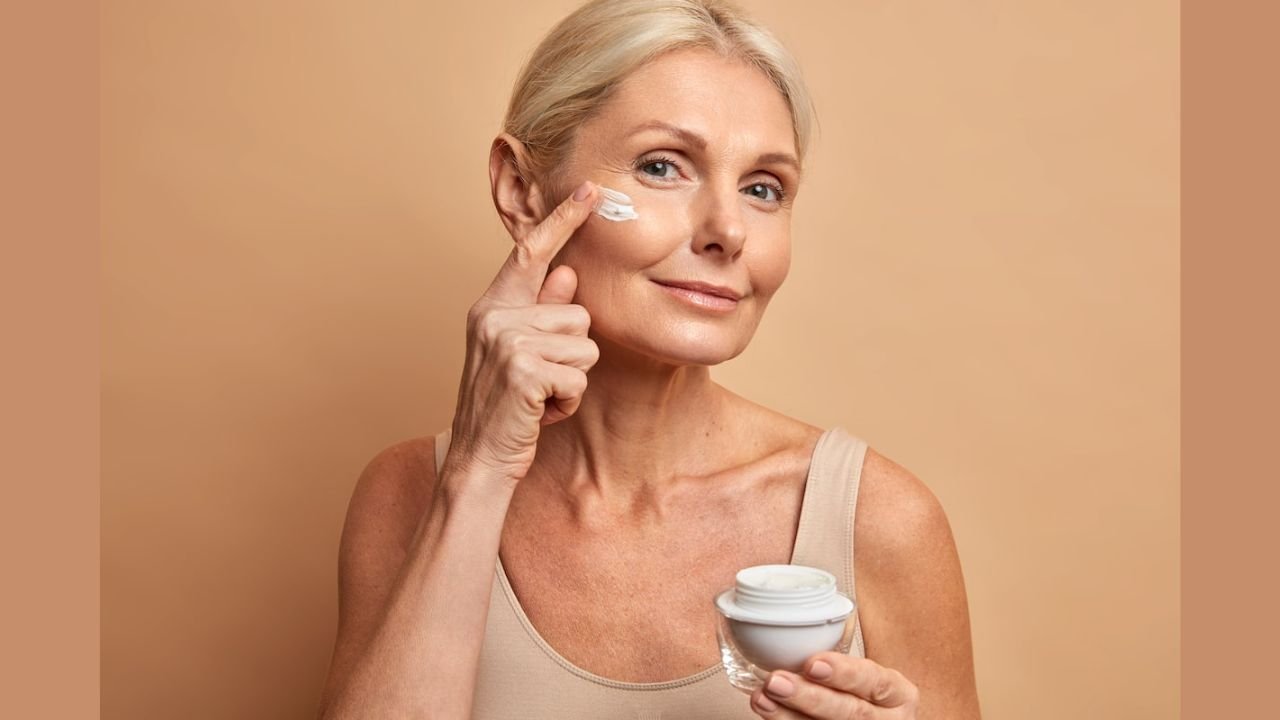 Discover the Secret to Youthful Eyes with the Best Eye Creams younger people with our manual on the excellent anti-growing old eye creams! 