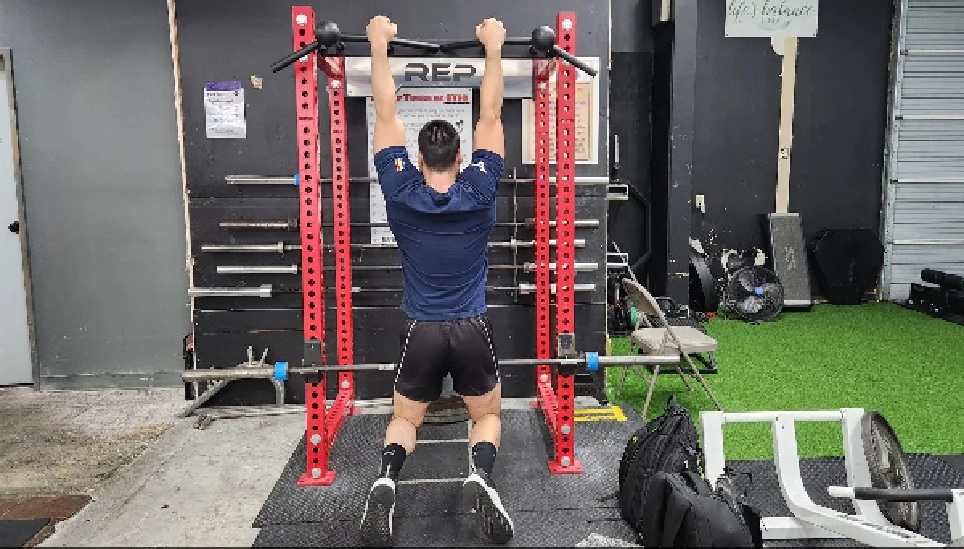 "Building Your Home Gym: Essential Equipment Including a Versatile Squat Rack"