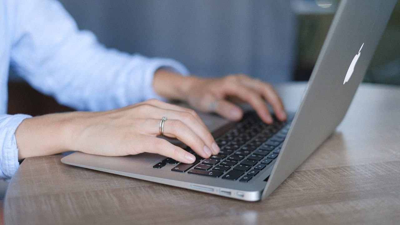 The Growth of Writing Essay Services: Beneficial to Students