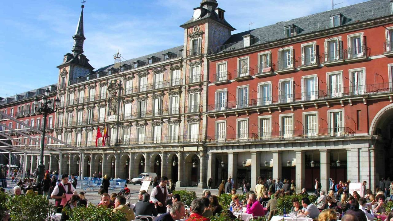 24 Hours in Madrid: How to Make the Most of Your Day