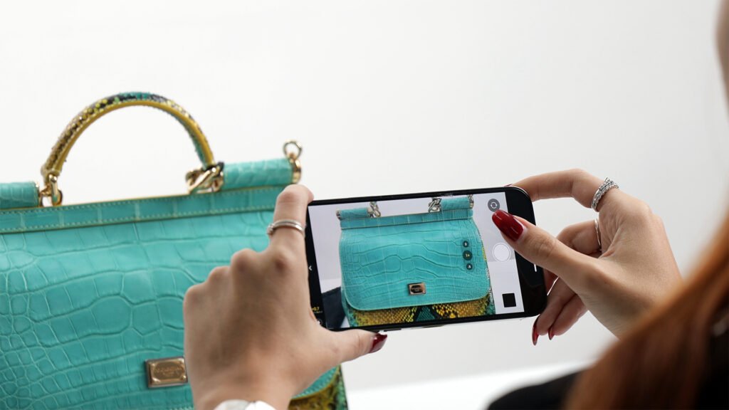 How to Take a High-Quality Photo: A Step-by-Step Guide