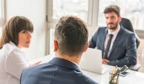 Why Consulting an Injury Lawyer Early Can Benefit Your Case