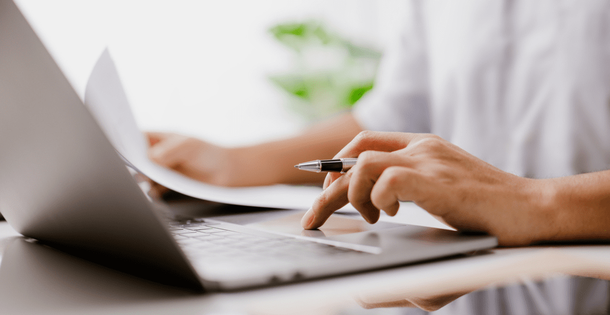 Understanding the Benefits of Consulting a Licensed Insolvency Trustee and Real Estate Attorney for Your Financial and Real Estate Needs