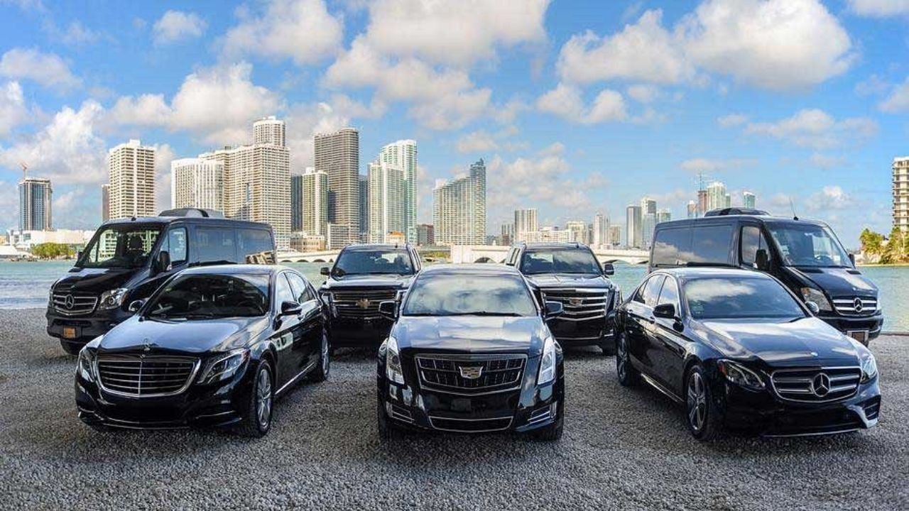 A Guide for Limo Riders to Wisconsin’s Top Activities in Fond du Lac and Racine