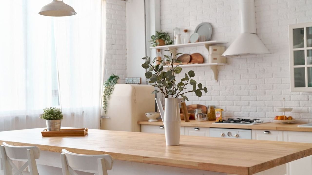 Small Kitchen, Big Impact: Maximizing Space in Tacoma Homes