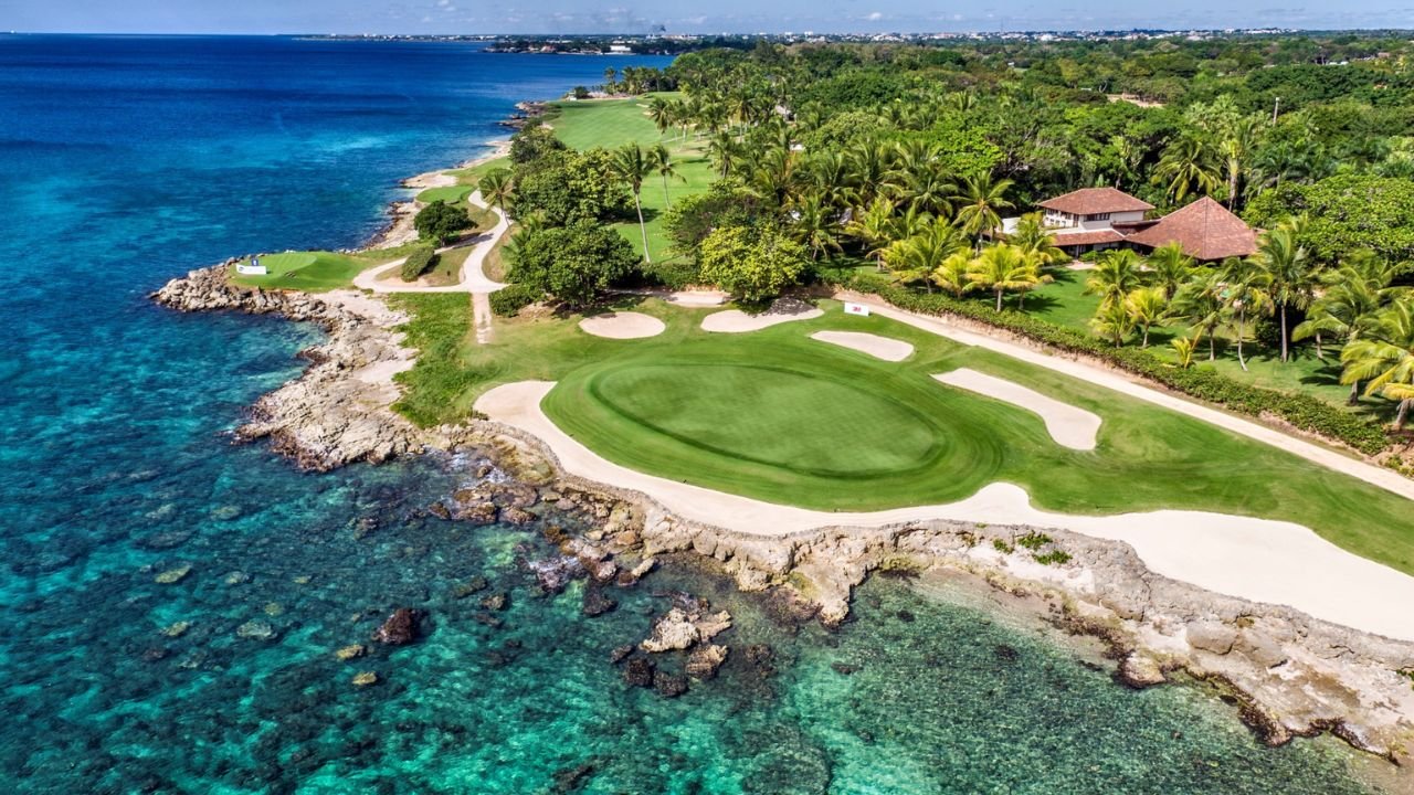 Golf in the Caribbean. Where to practice it?
