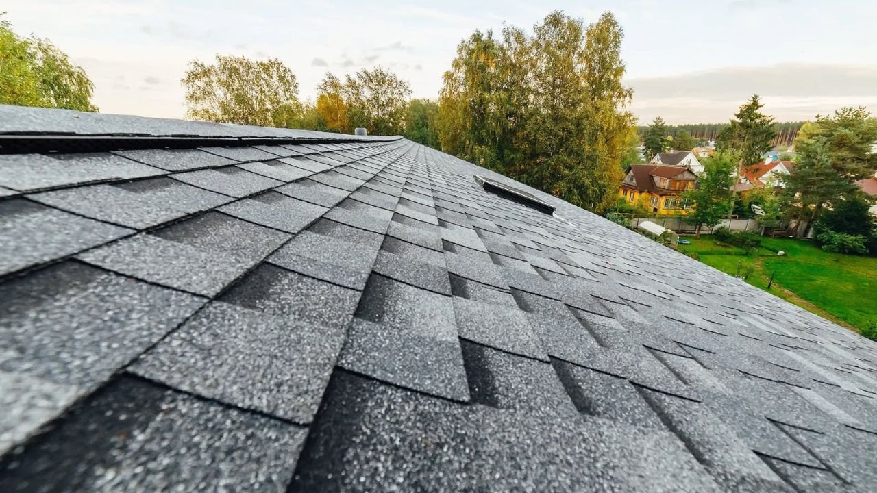 Guide to Choosing the Best Roofing Contractors in Sacramento