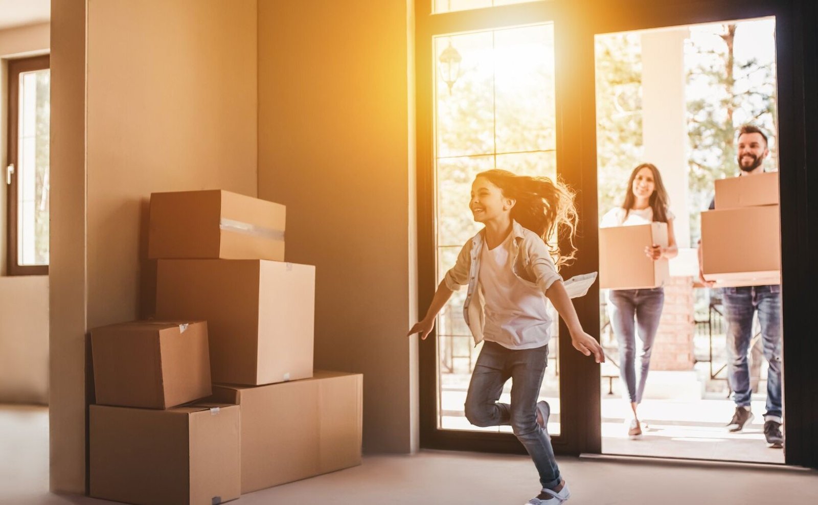 The Pros and Cons of Team Apartments and Corporate Housing for Temporary Relocations
