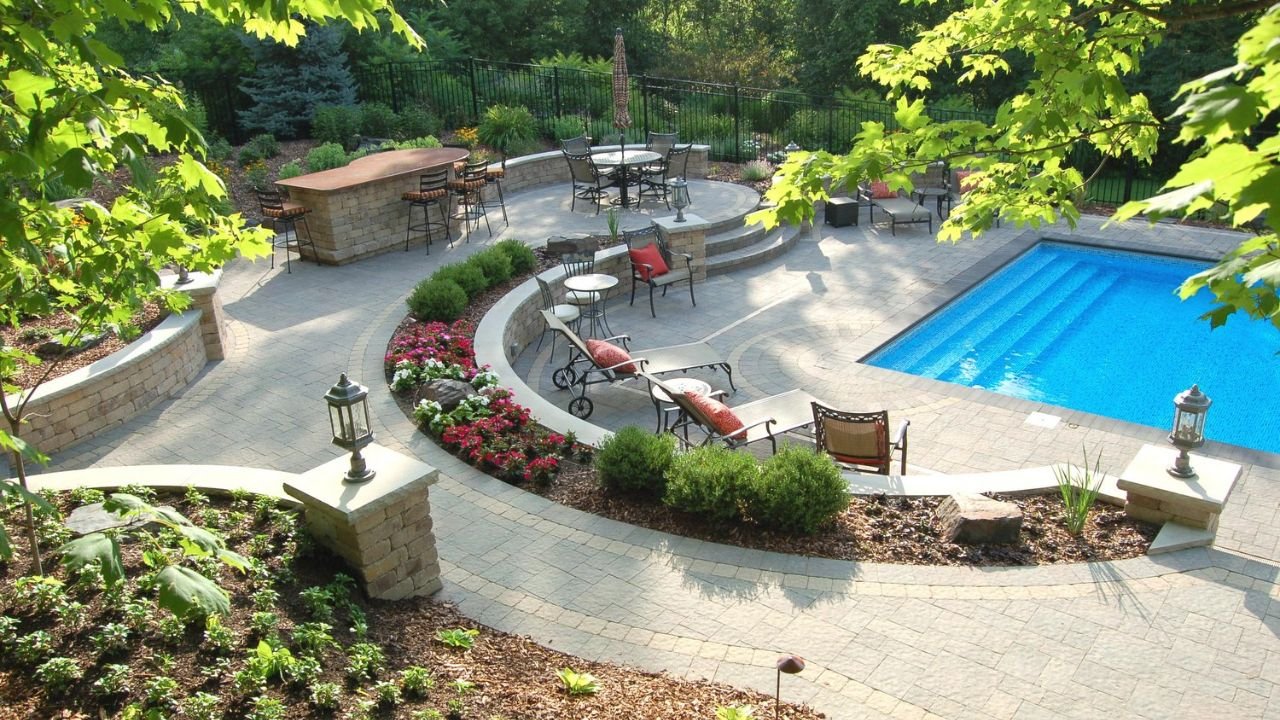 Hardscaping Vs. Softscaping: Finding the Perfect Balance in Your Landscape