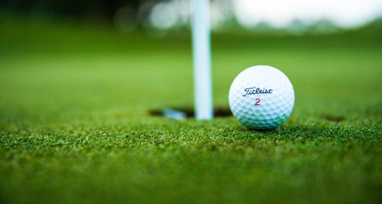 Why Golf-Themed Casino Games Are Gaining Momentum in 2025