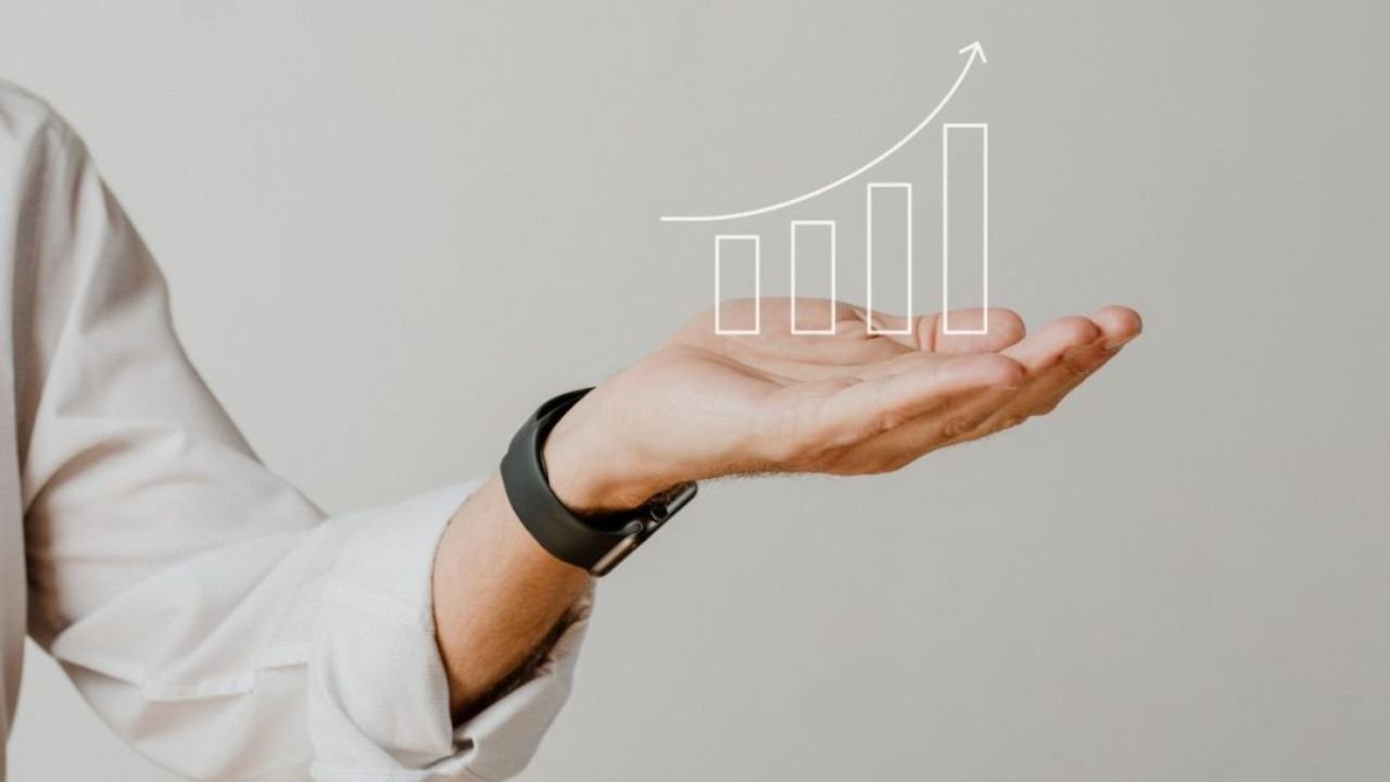 Reasons to Invest in Trade Stocks