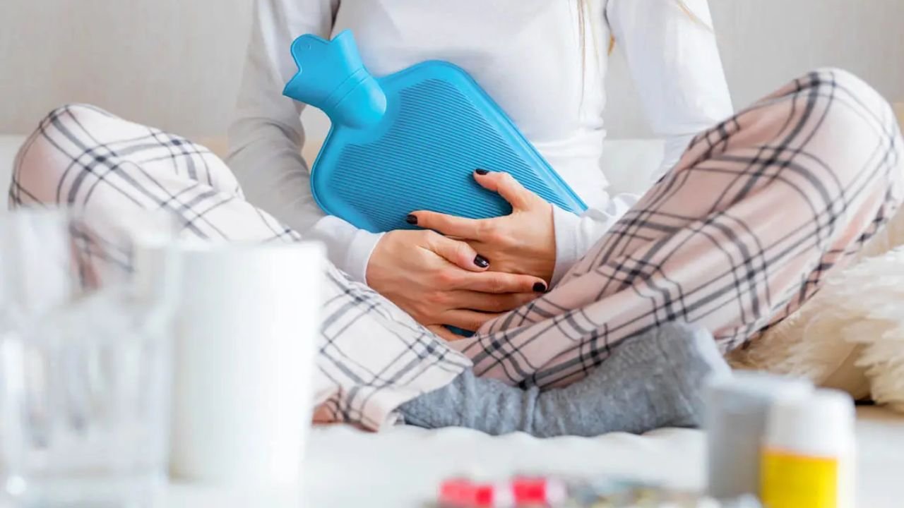 The Benefits of Herbal Heating Wraps Over Traditional Heating Pads