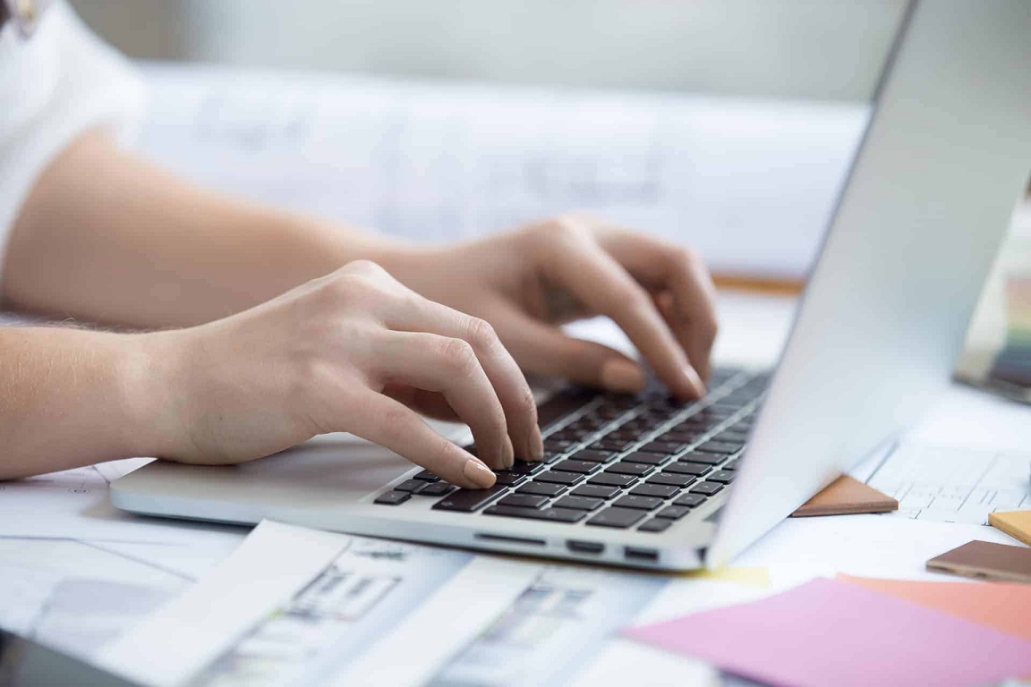 How to Choose a Budget-Friendly Academic Writing Platform?