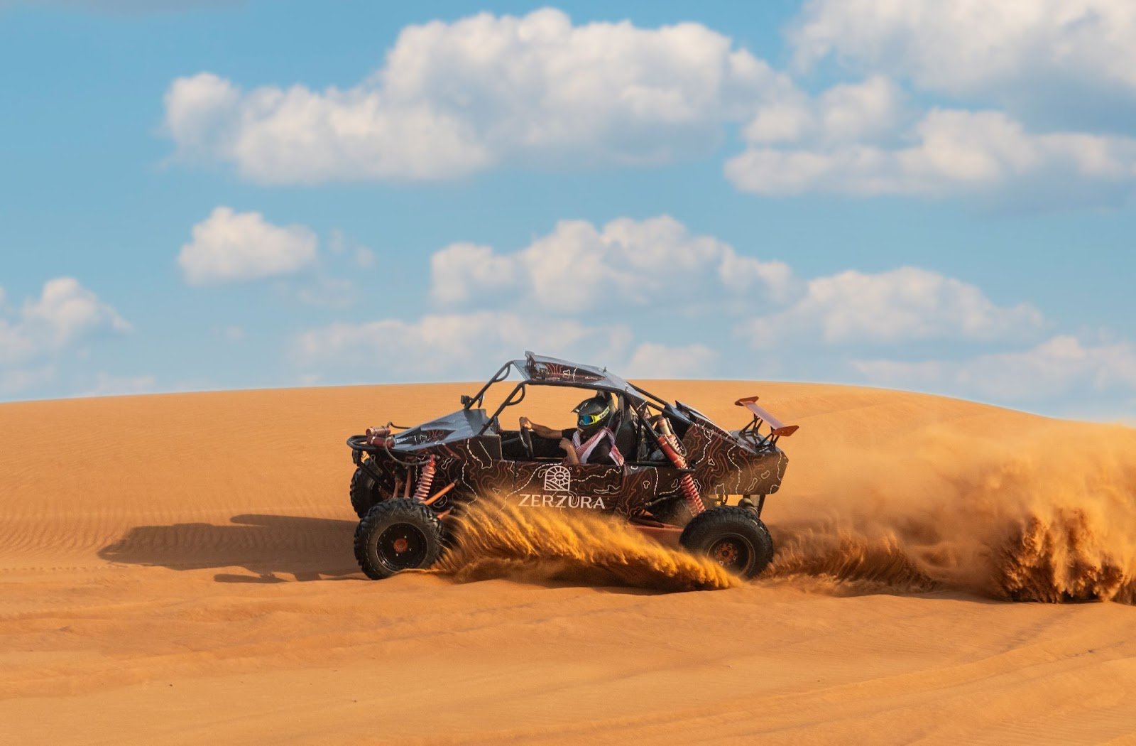 Can You Drive a Dune Buggy in Dubai?