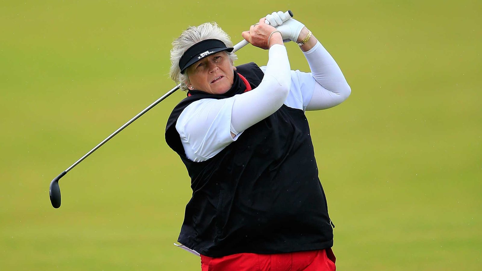 Early Life and Competitive Foundation