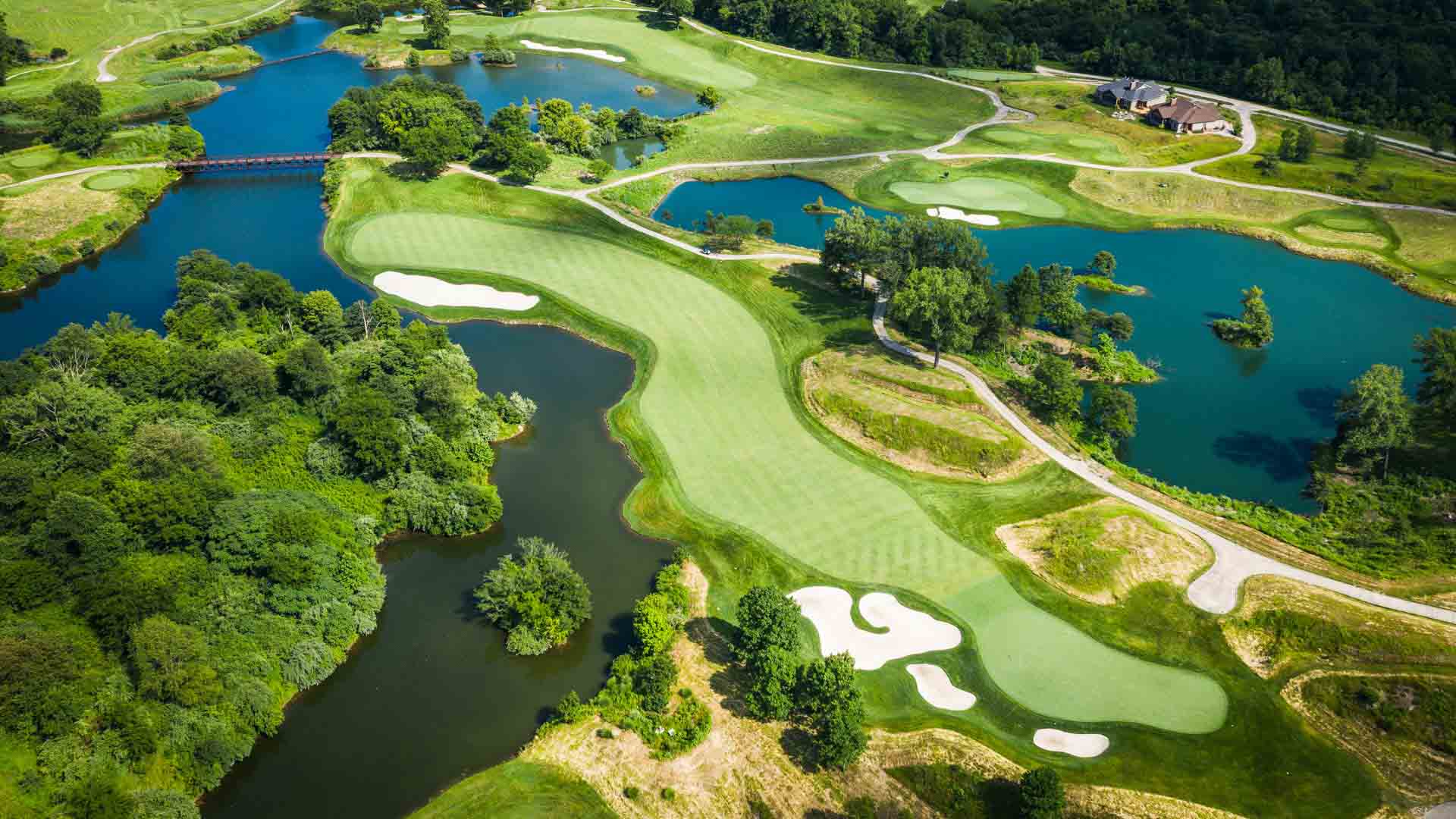 Victoria National Golf Club: