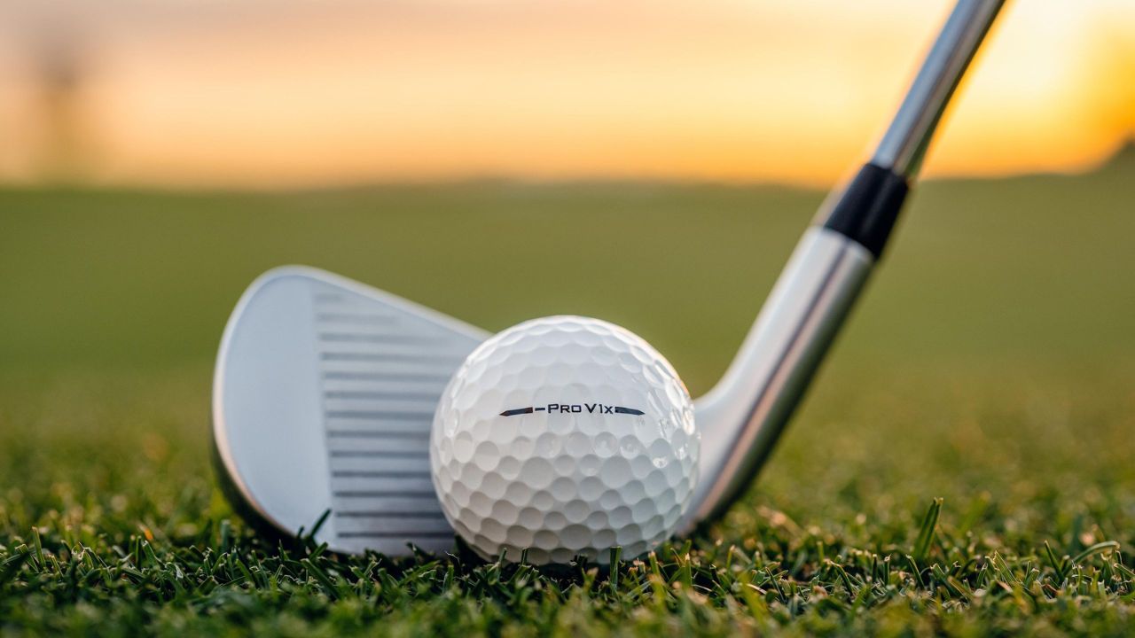 Titleist Pro V1 Golfball Review, Price & Guide 2026
