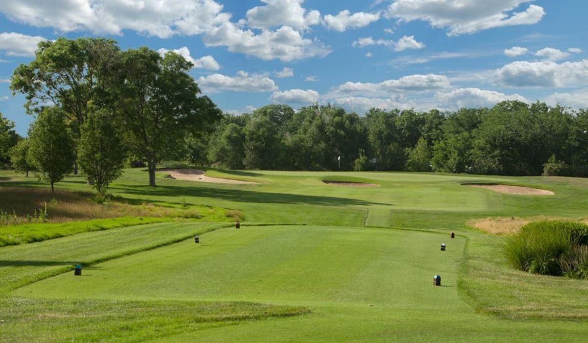 Crestview Country Club