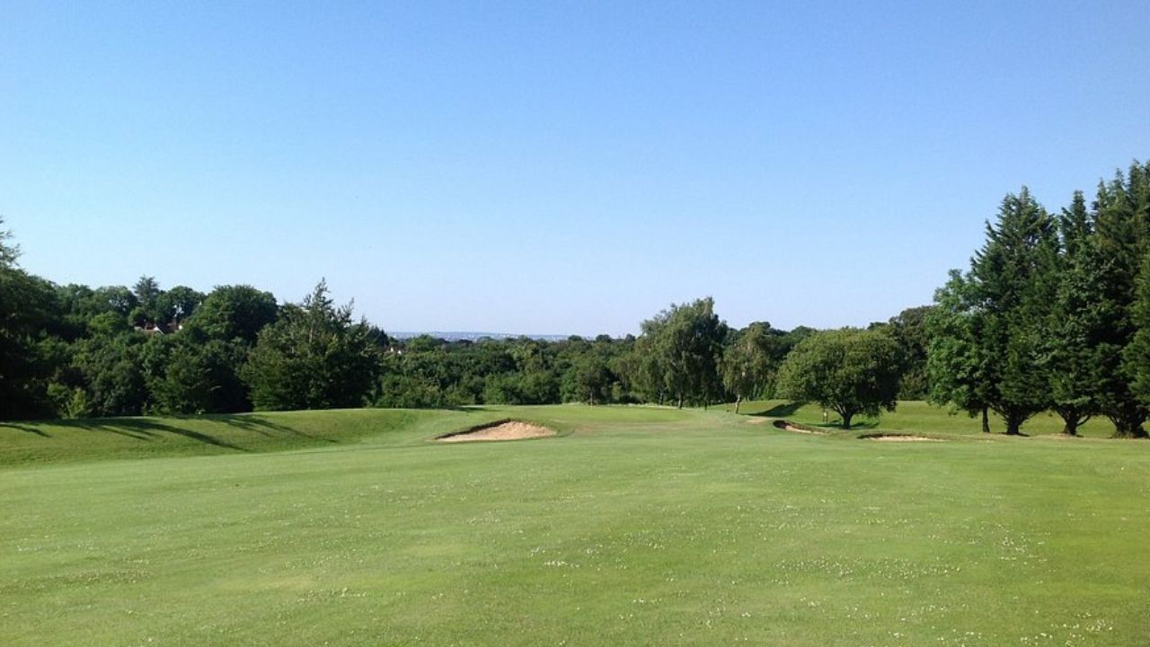 The Oaks Golf Course